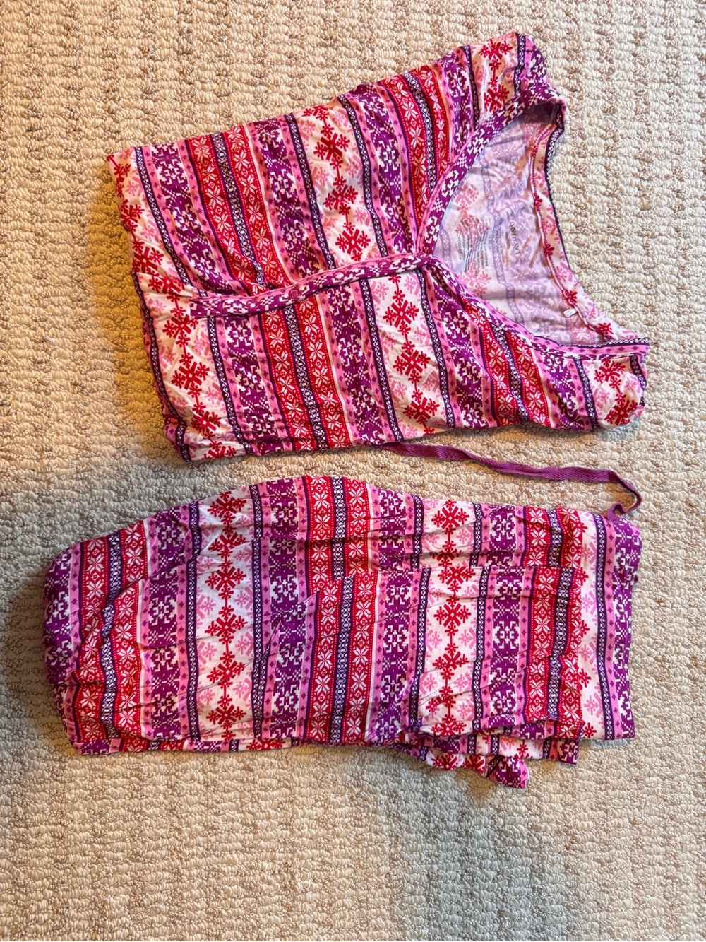 Posh Peanht women’s Pink & Purple Patterned Pajama Set